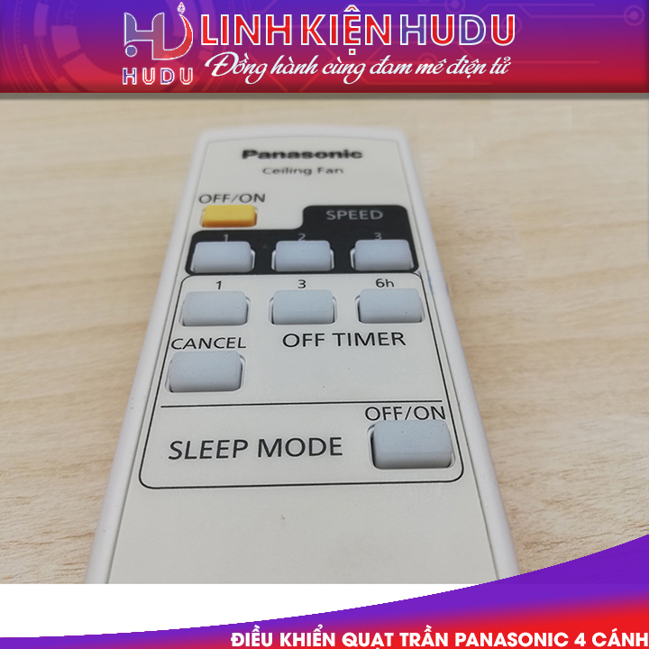 Điều khiển quạt trần Panasonic 4 cánh